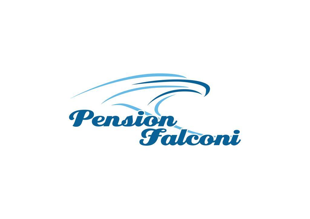 Pension Falconi Kolín Kültér fotó